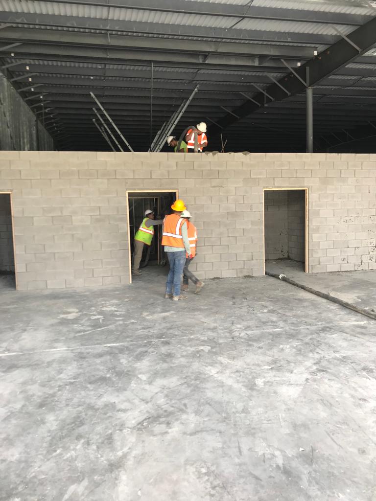 Two-Persons-Construction